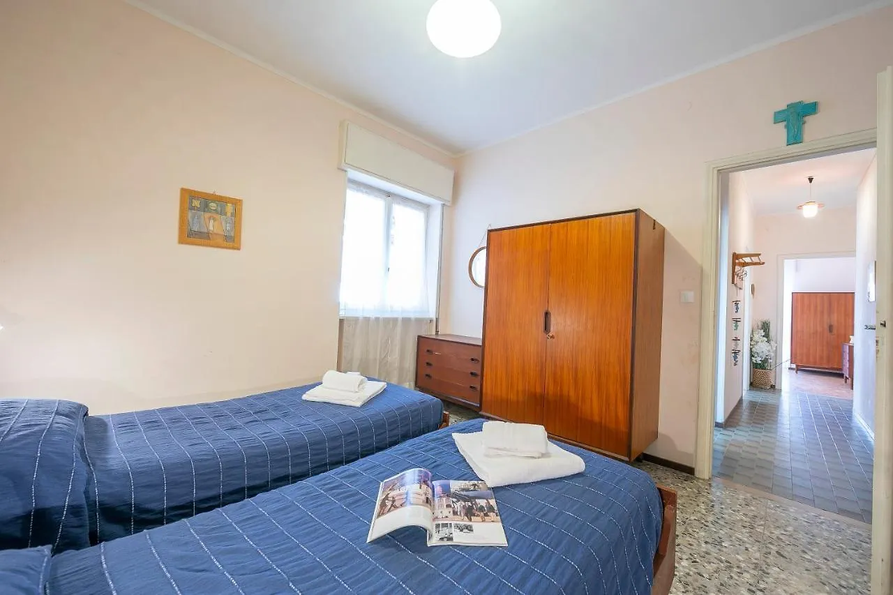Tre Balconi Sul Mare Beach - Happy Rentals Borghetto Santo Spirito Apartment