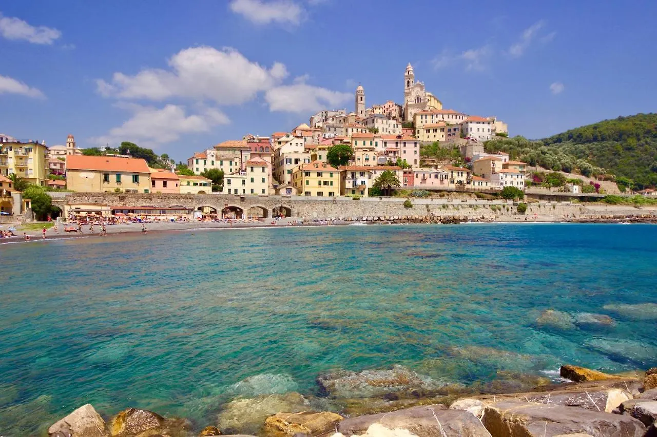 Apartment Tre Balconi Sul Mare Beach - Happy Rentals Borghetto Santo Spirito